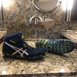 Men’s ASICS Aggressor wrestling shoes